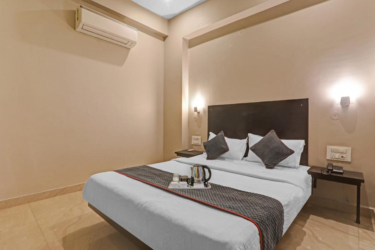 Super Townhouse Amaraa Hotel Near Phoenix Palassio Lucknow Eksteriør bilde